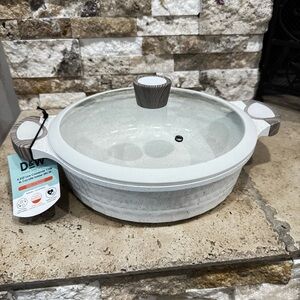 D&W Deane & White 4.2qt Low Casserole 11” Skillet W/Lid Nonstick "Shiny White"